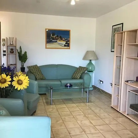 Apartment Aniella 2 *